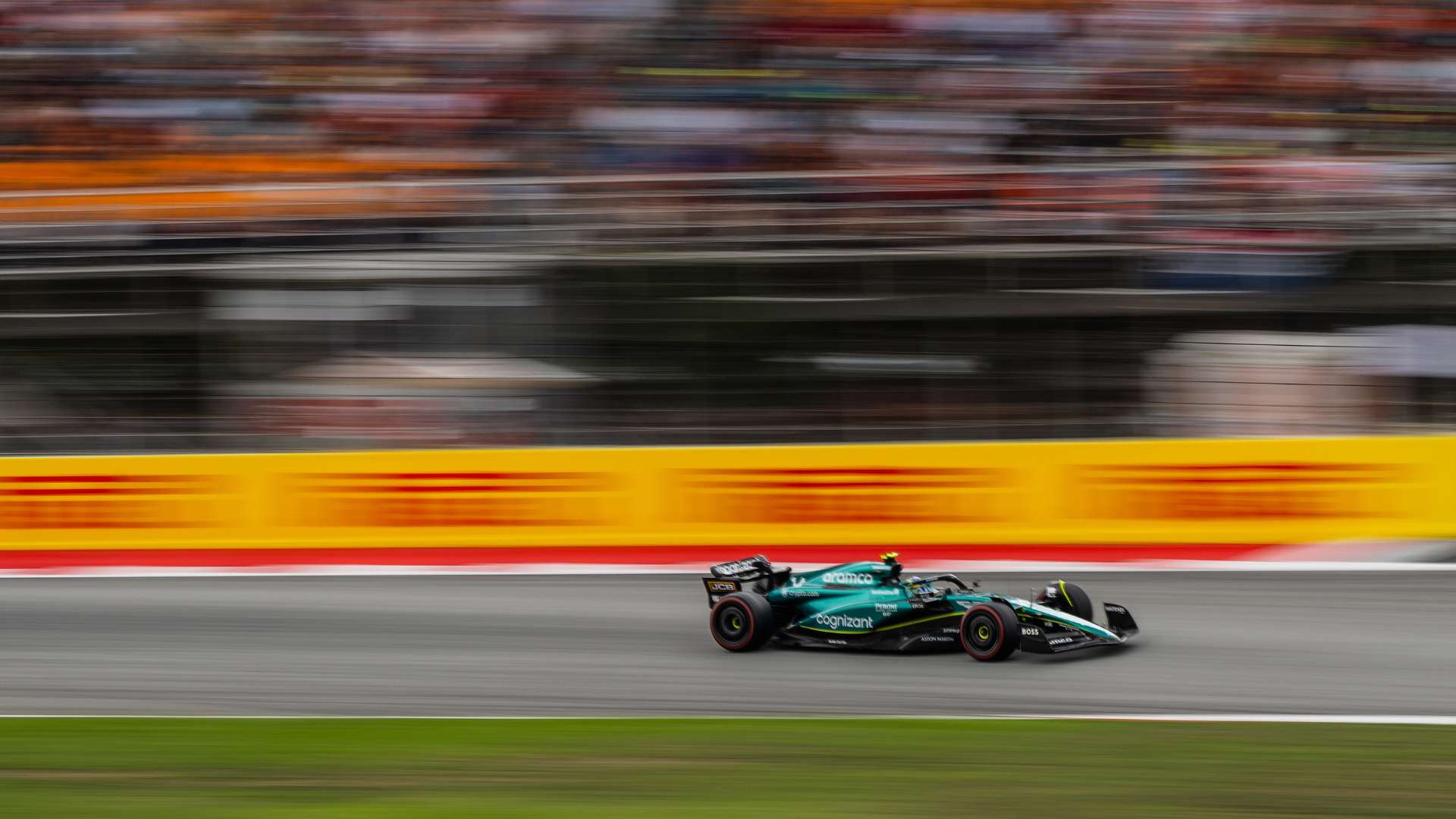 成功地压制 成功地压制